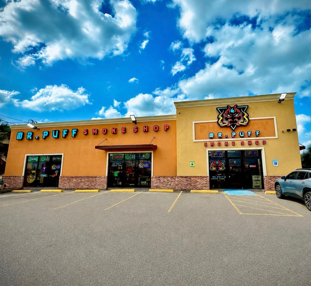 Mr. Puff Smoke and Vape Shop exterior storefront in Brownsville, TX